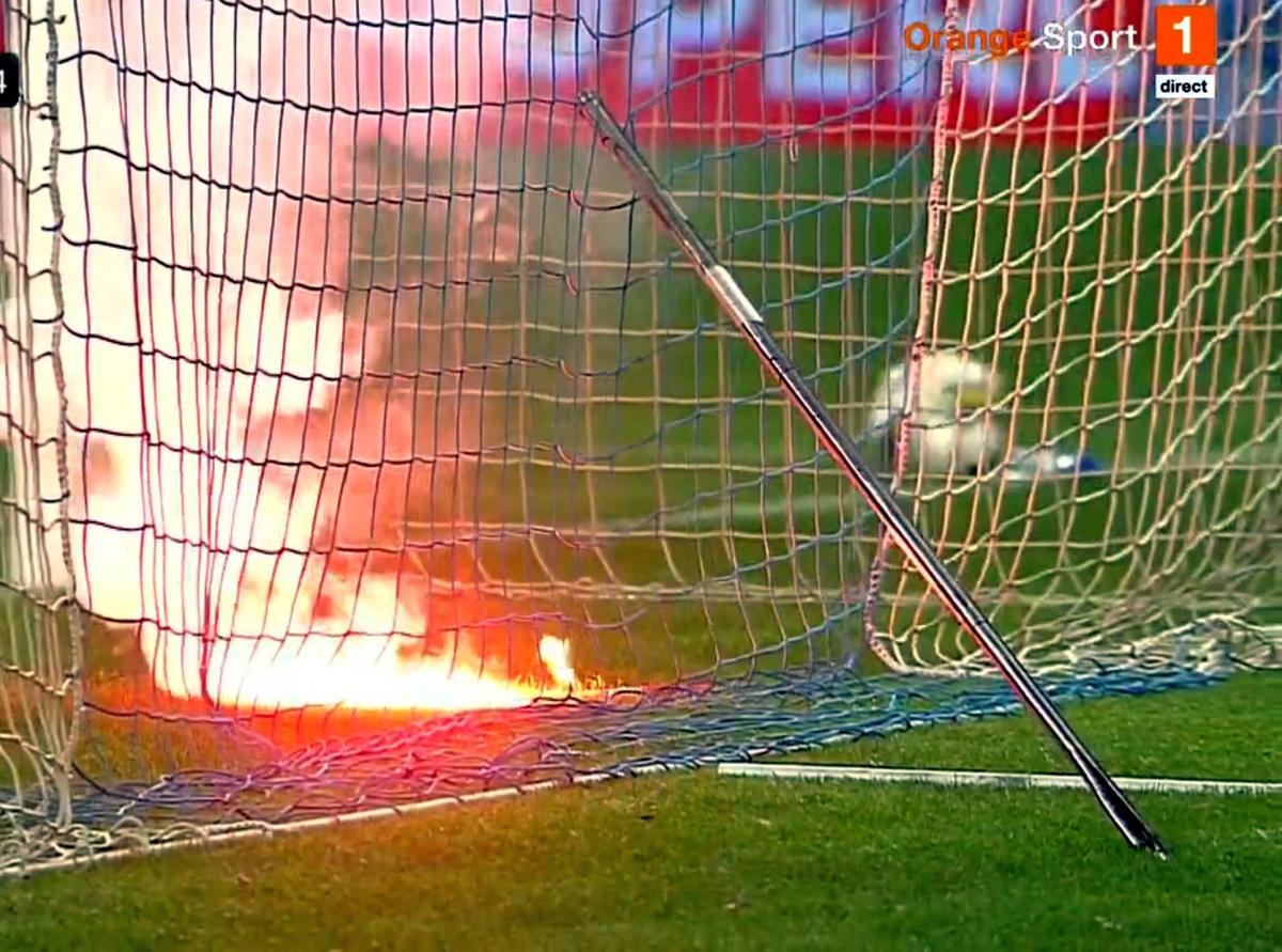 Interziși după comportamentul din derby-ul FCU - CS Universitatea Craiova! Măsurile anunțate de Jandarmeria Română