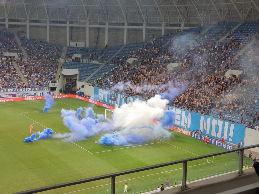 Sergiu Hanca (30 de ani), mijlocașul celor de la CS Universitatea Craiova, a marcat din penalty în prelungirile primei reprize a derby-ului cu FCU Craiova, apoi a declanșat un mic meleu.