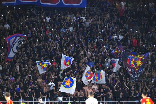 Peluza Nord FCSB în Ghencea
