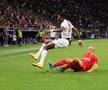 Vlad Chiricheș, fault în margine la Yeboah/ foto: Imago Images
