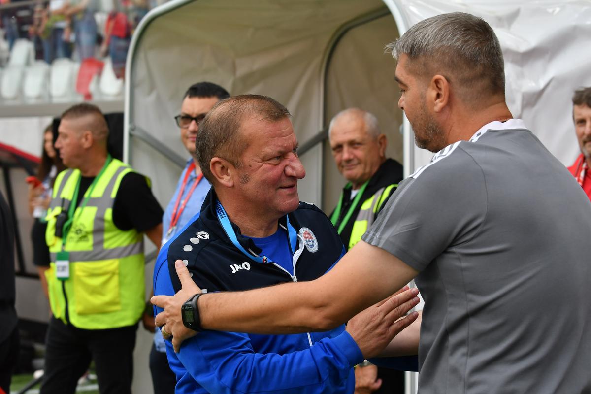 Dorinel Munteanu a stricat recordul lui Sepsi! Remiză palpitantă la Sf. Gheorghe » Clasamentul din Superligă ACUM