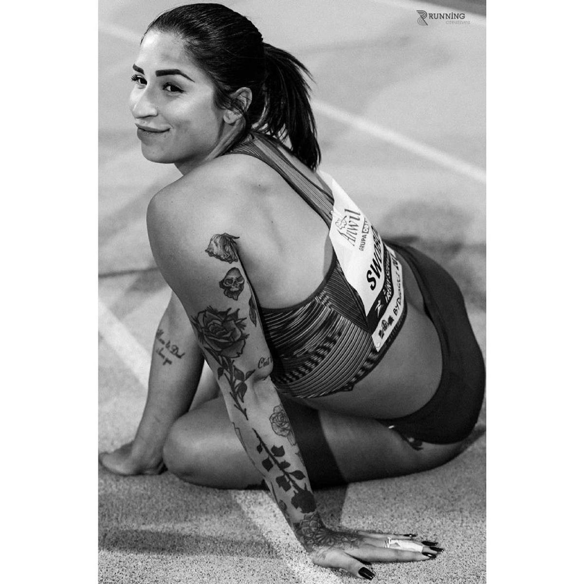 Atleta plină de tatuaje și care a devenit virală la Jocurile Olimpice are și o păpușă Barbie personalizată
