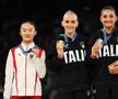 Moment cu zeci de milioane de vizualizări la Jocurile Olimpice » Ce a făcut chinezoaica pe podium, după ce le-a văzut pe italience mușcând medaliile