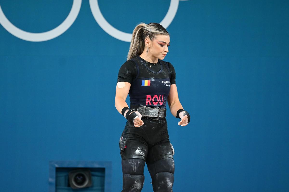 Mihaela Cambei, medalie de argint la Paris în competiția categoriei 49 kg » Chinezoaica i-a luat aurul la ultima încercare