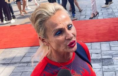 Mama Sabrinei Voinea, prima reacție la întoarcerea în țară: „Au vrut să credem că România este mică. Nu vom renunța până nu vom face dreptate!”