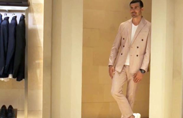 Florin Niță a fost model pentru o zi » Ședință foto inedită într-un mall din București: „Când merg la nuntă, așa mă îmbrac”