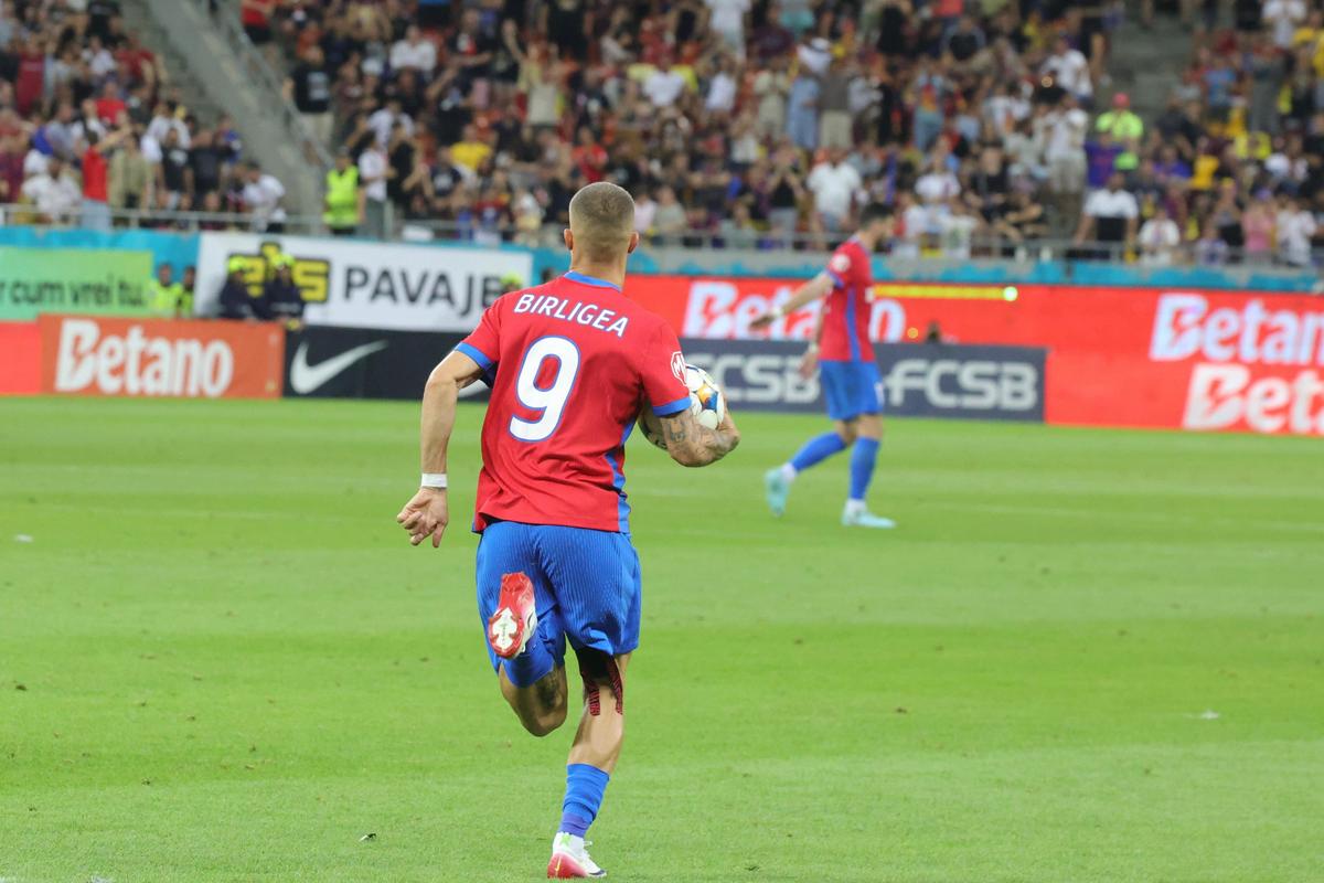 FCSB - Drita, cadre din meci de Ionuț Iordache