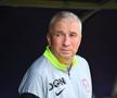 Dan Petrescu, în CFR Cluj - Braga // FOTO: Imago