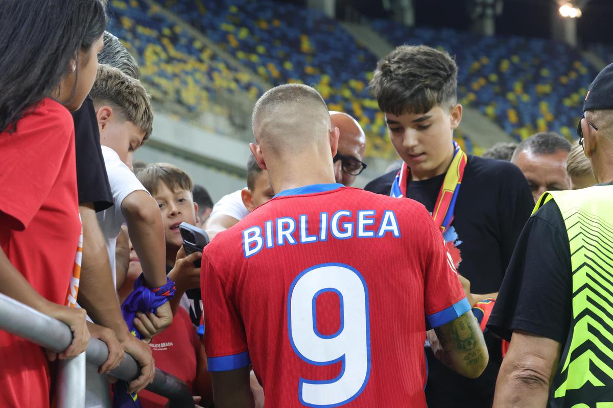 Sărutul vindecător: Daniel Bîrligea s-a dus plângând în brațele Antoniei, dar a revenit zâmbind » Reacția lui Gigi Becali: „De-asta a refulat la final”