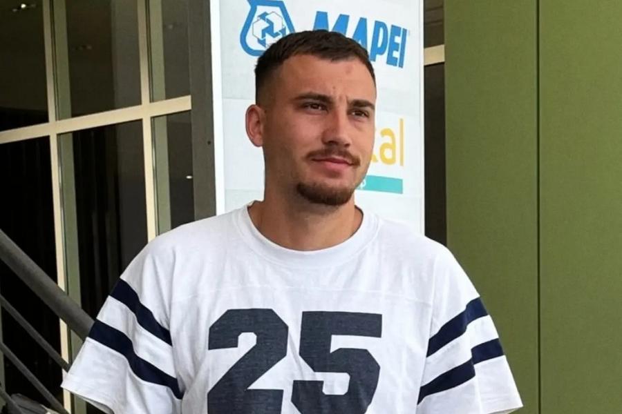 „A înfipt cuțitul în spatele Serbiei!” » Cealaltă față a lui Filip Stojilkovic, noul atacant de la Rapid