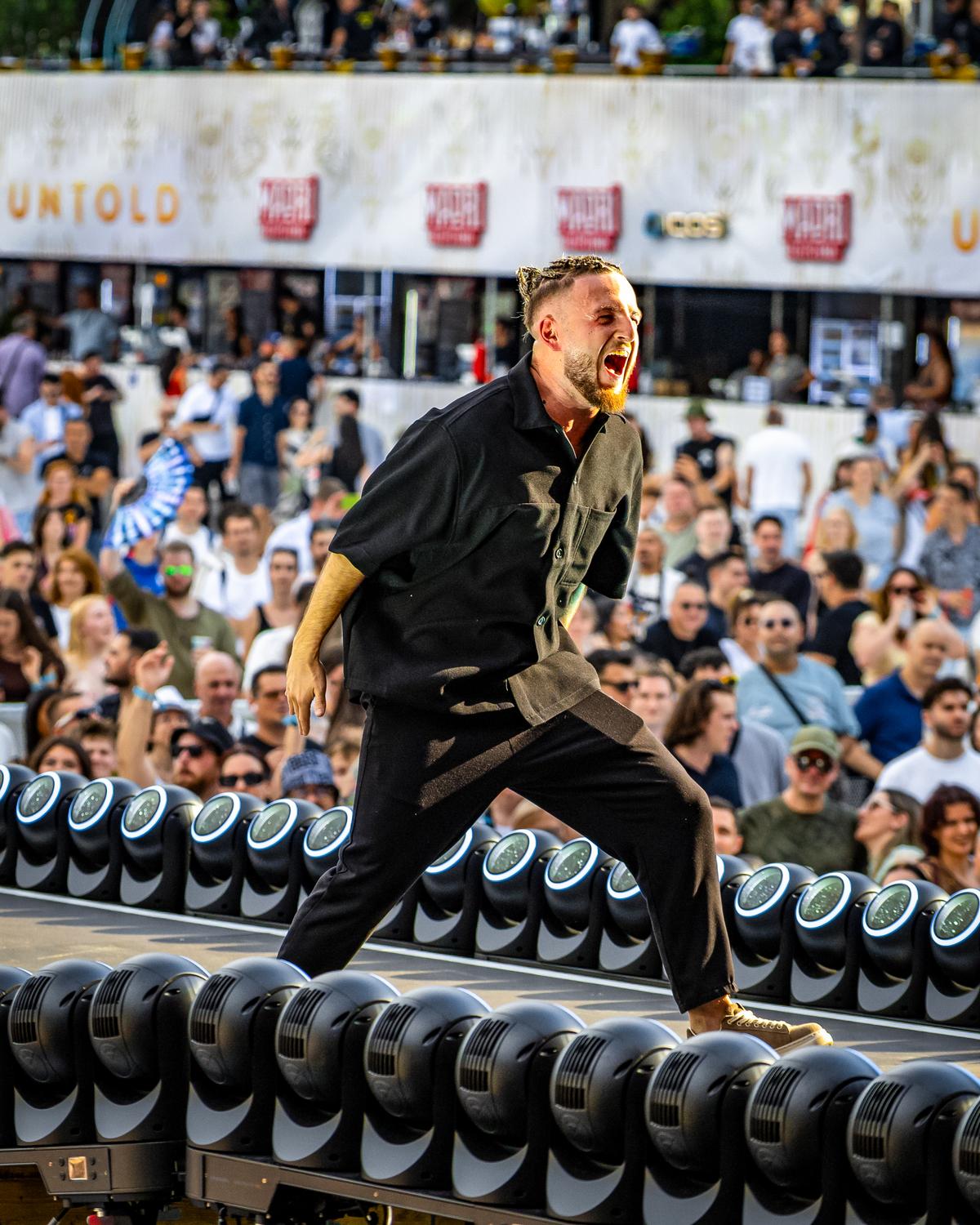 Imagini excepționale la Untold! Peste 120.000 de oameni la Cluj Arena în prima zi