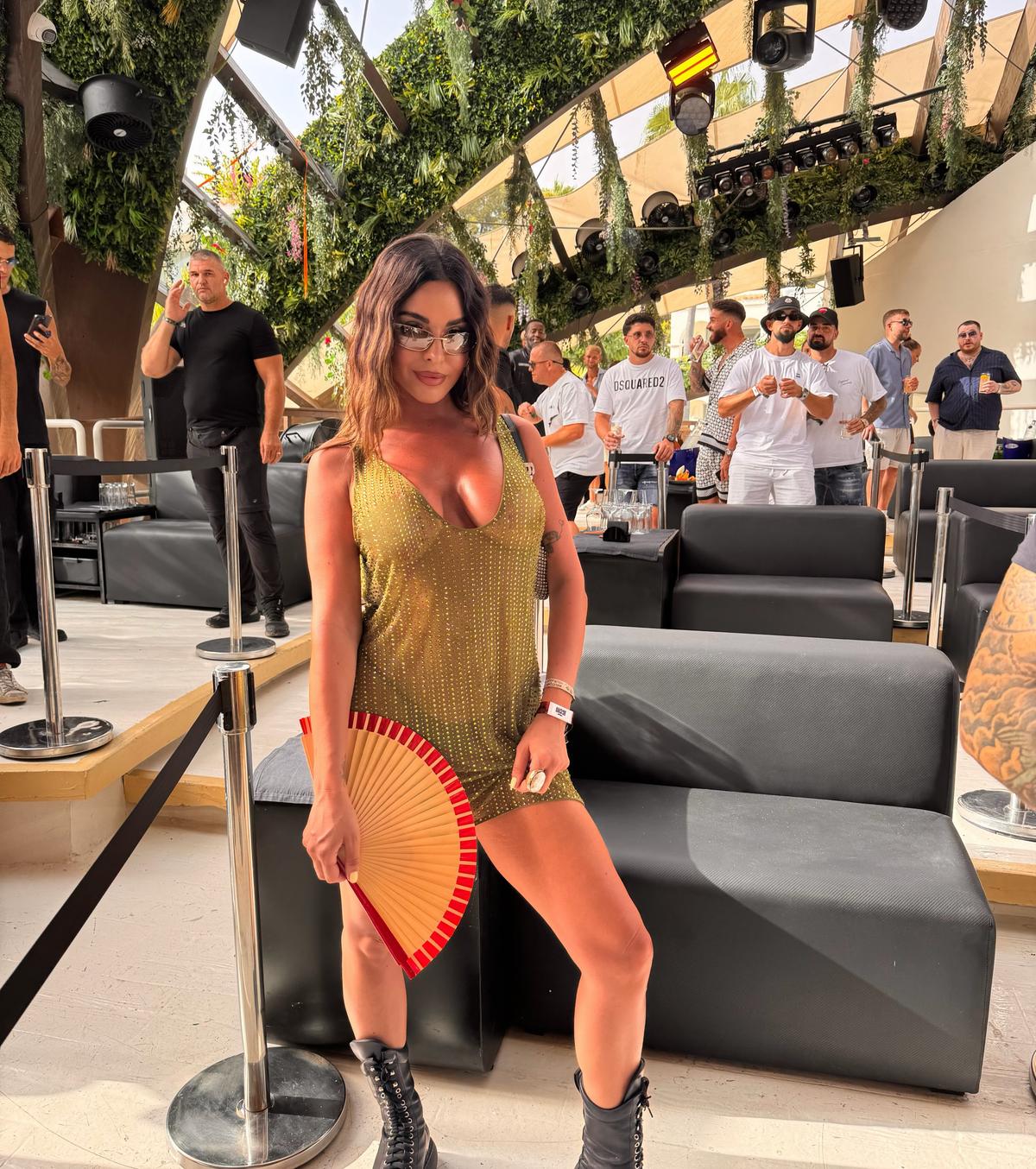 Fiica fostului mare internațional român, apariție incendiară în vacanță: „Ibiza și magia ei”