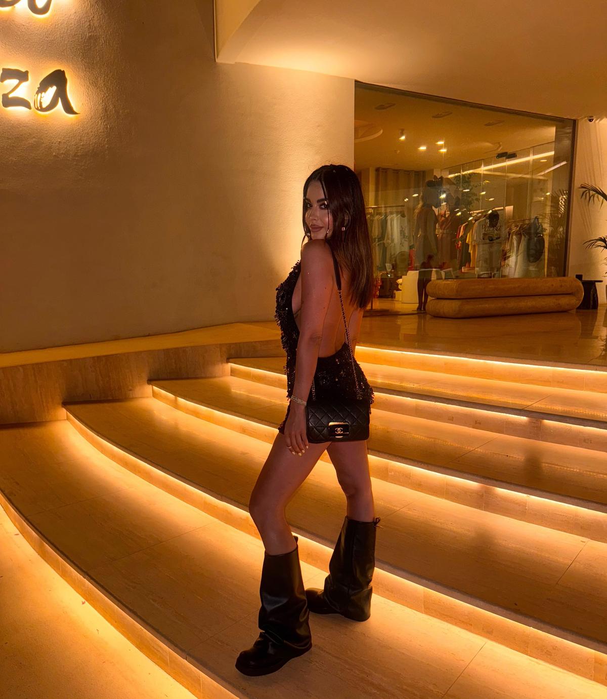 Fiica fostului mare internațional român, apariție incendiară în vacanță: „Ibiza și magia ei”