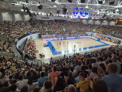 Imaginile anului în sportul românesc! Sold-out pentru a treia zi ...