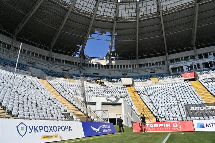 Cum arată stadionul din Odesa, după atacul rusesc // foto: Imago
