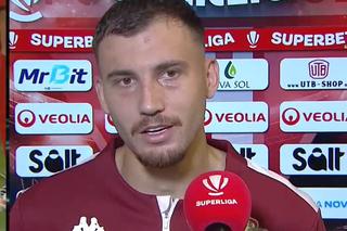 A debutat la Rapid și protestează vehement: „Arbitrul a făcut o mare greșeală!”