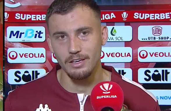 A debutat la Rapid și protestează vehement: „Arbitrul a făcut o mare greșeală!”