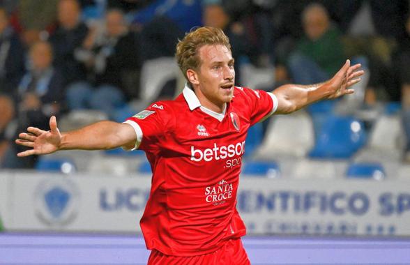 Nicolescu confirmă transferul la Dinamo: „A fost în capul listei noastre”