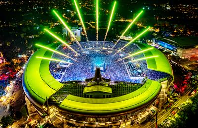 Imagini excepționale la Untold! Peste 120.000 de oameni la Cluj Arena în prima zi