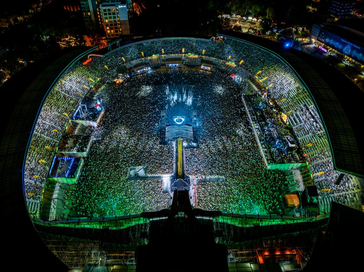 Imagini excepționale la Untold! Peste 120.000 de oameni la Cluj Arena în prima zi