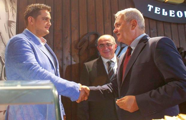 Dezvăluiri incredibile din Teleorman! Cum asigură fiul lui Dragnea bugetul lui Turris Turnu Măgurele: „Mâine vreau să am 2 miliarde pe masă. Nu-i am, vă bag pe toţi unde vă este locul!”