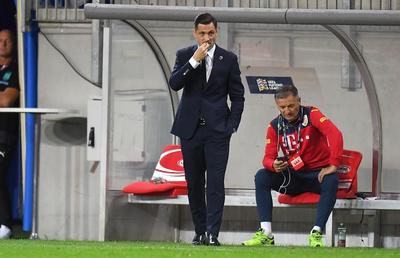 AUSTRIA - ROMÂNIA 2-3. Flancul drept al naționalei, în piuneze! Două improvizații ale lui Rădoi