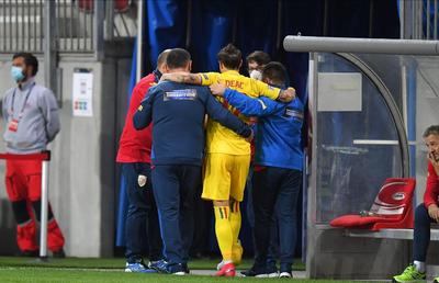 AUSTRIA - ROMÂNIA 2-3. Ciprian Deac, scos pe brațe de pe teren! Un debutant i-a luat locul