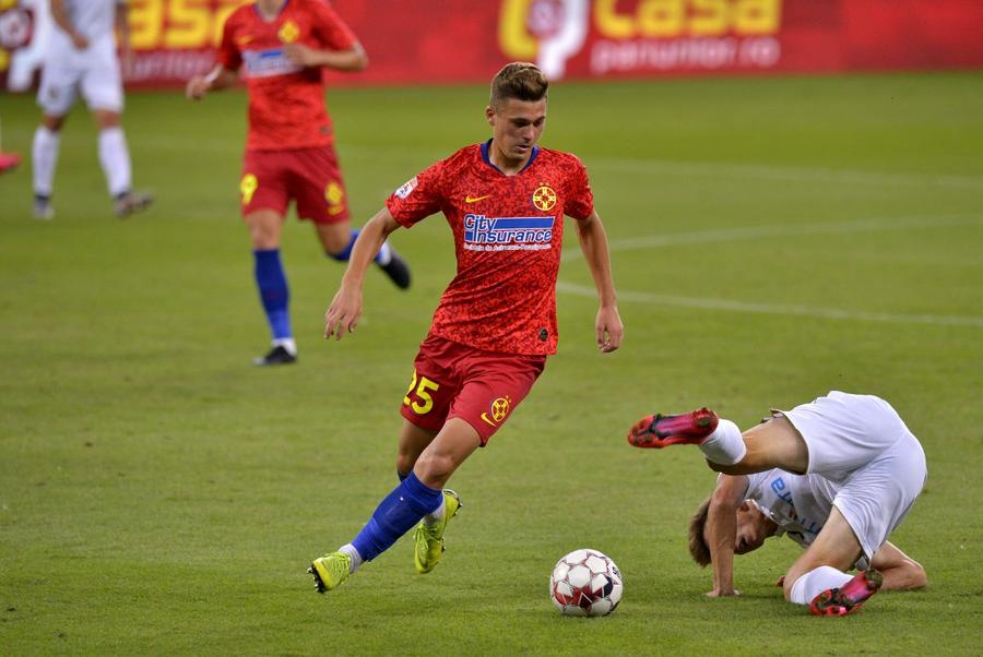 Ovidiu Perianu e unul dintre preferații pretențiosului Gigi Becali / FOTO: GSP Dezvăluiri emoționante ale puștiului de la FCSB: „Când am venit la București, am plâns continuu în primele 6 luni”