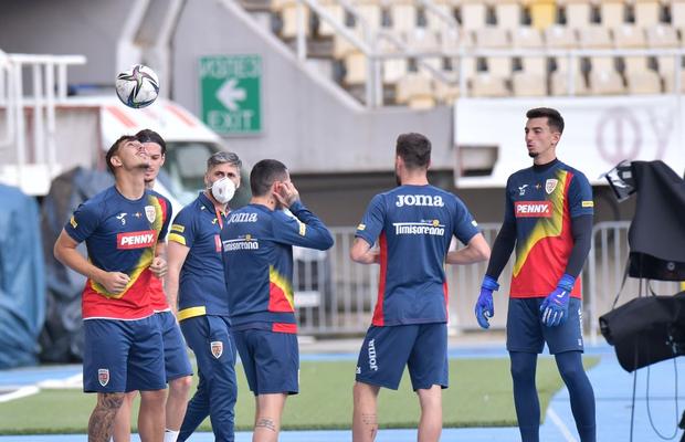 Mesaj clar pentru Rădoi înainte de meciul cu Macedonia de Nord: „Pe ei i-aș înlocui!”