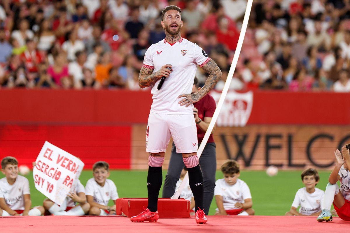 Imagini formidabile cu Sergio Ramos la prezentarea la Sevilla » A început să plângă pe teren