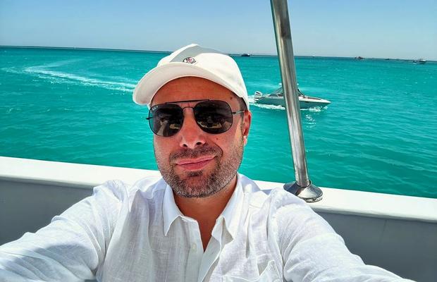 Adrian Mutu îl temperează pe Dennis Man: „N-a reușit nimic în Italia”