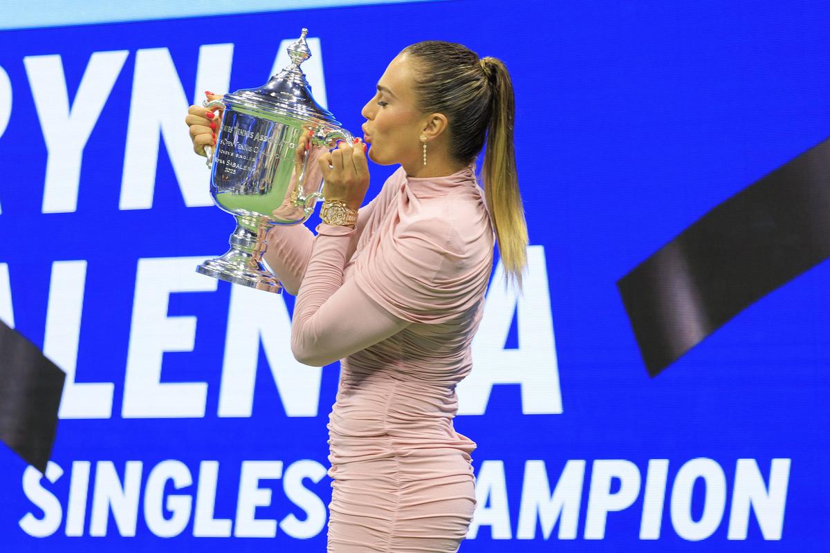 „Stați, stați! Ce faceți? N-am terminat” » Sabalenka și un moment viral la festivitatea de premiere de la US Open