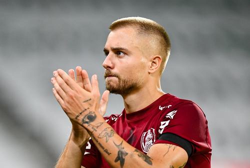 Fundașul dat afară de CFR Cluj după doar două luni, foarte aproape de transferul carierei. Foto: Imago