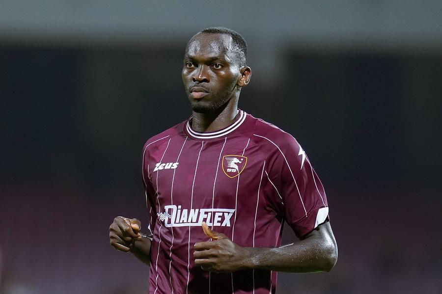 Simy Nwankwo a refuzat-o în ultimul moment pe CFR Cluj. Foto: Imago Acord! Încă un fost fotbalist din Premier League vine în Superliga