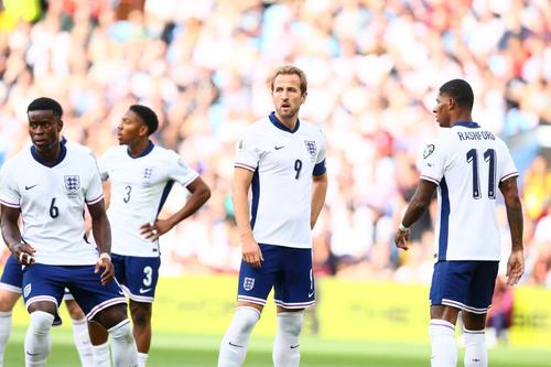 Căpitanul Harry Kane a atins de foarte puține ori mingea și n-a avut nicio ocazie în meciul cu Andorra, fiind la fel de rătăcit ca Marcus Rashord, Myles Lewis-Skelly și Marc Guehi / Foto: Imago