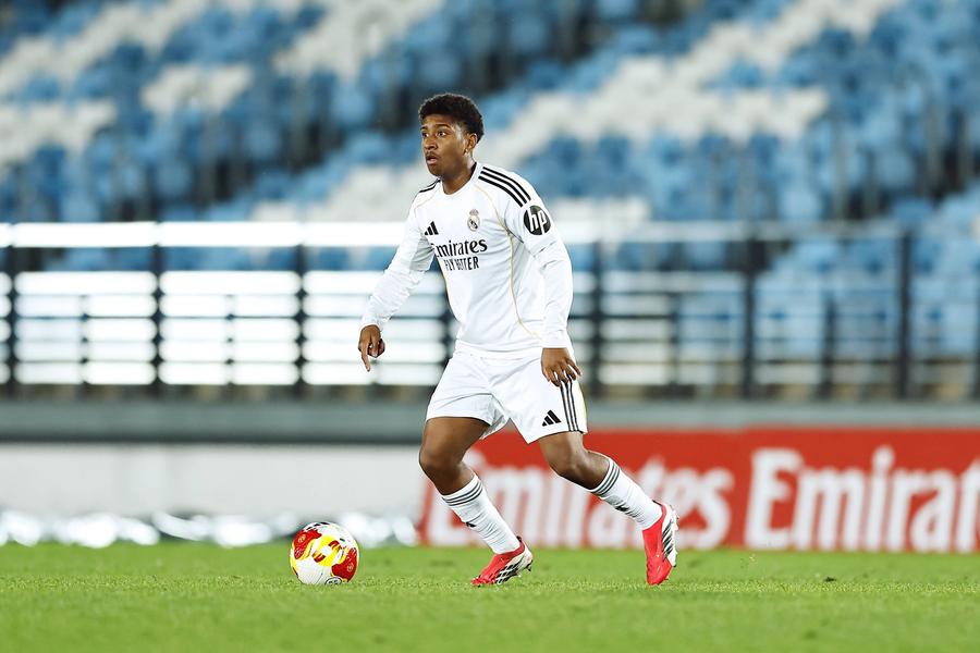 Cristian Perea / FOTO: Imago Marius Șumudică a primit 10 achiziții în ultima zi de mercato