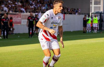 Rareș Burnete, primul gol pentru noua echipă din Serie B » Se află în fruntea clasamentului cu un alt român
