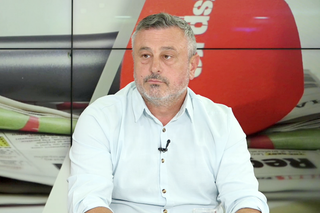„Presidente, ce facem cu arbitrajele astea?” » Cristi Munteanu, după înfrângerea cu Rapid: „N-am dormit deloc, n-ai cum...”