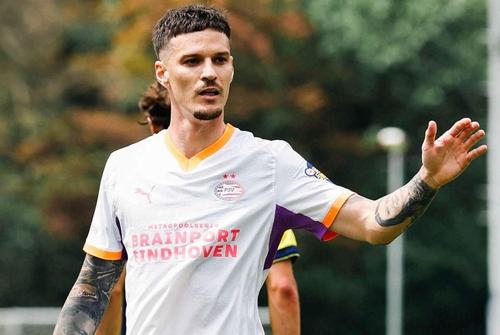 Dennis Man / Sursă foto: Facebook PSV Eindhoven