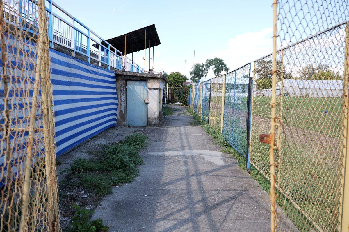 Renaște fotbalul pe un stadion uitat din România, lăsat de izbeliște în ultimii ani » GSP a intrat în bază și are detalii despre noul proiect