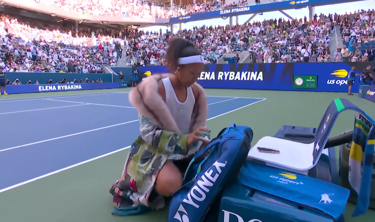 Naomi Osaka n-a avut nicio șansă în optimile US Open! A impresionat doar prin vestimentația nonconformistă