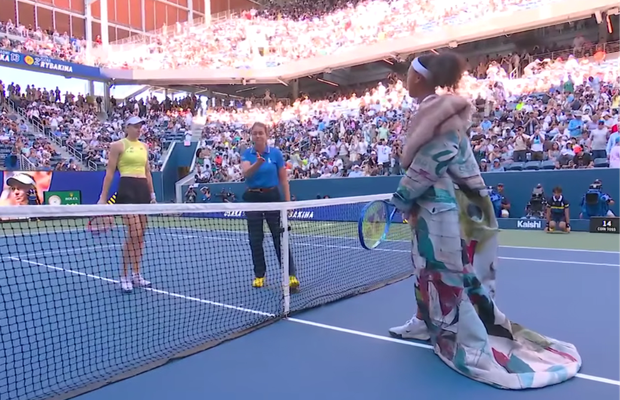 Naomi Osaka n-a avut nicio șansă în optimile US Open! A impresionat doar prin vestimentația nonconformistă