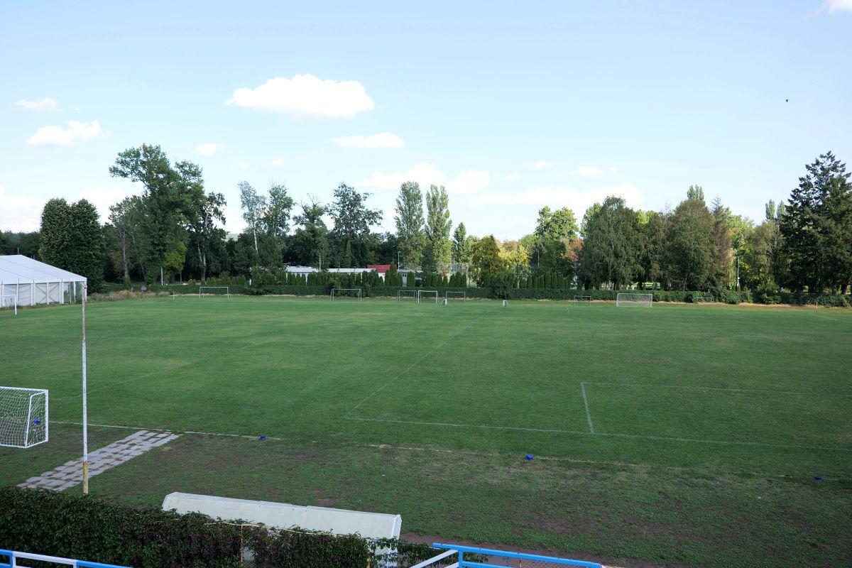 Renaște fotbalul pe un stadion uitat din România, lăsat de izbeliște în ultimii ani » GSP a intrat în bază și are detalii despre noul proiect