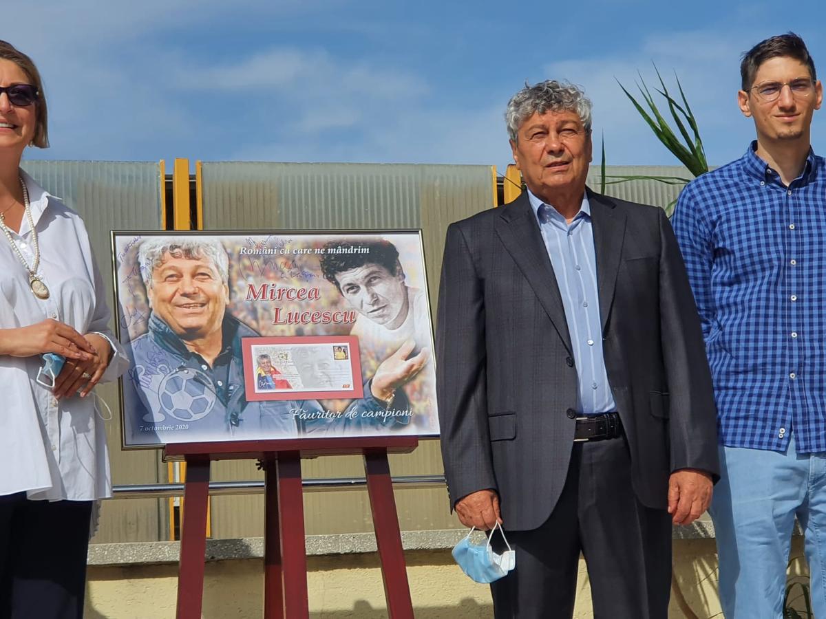 Mircea Lucescu are timbru de la Romfitelia