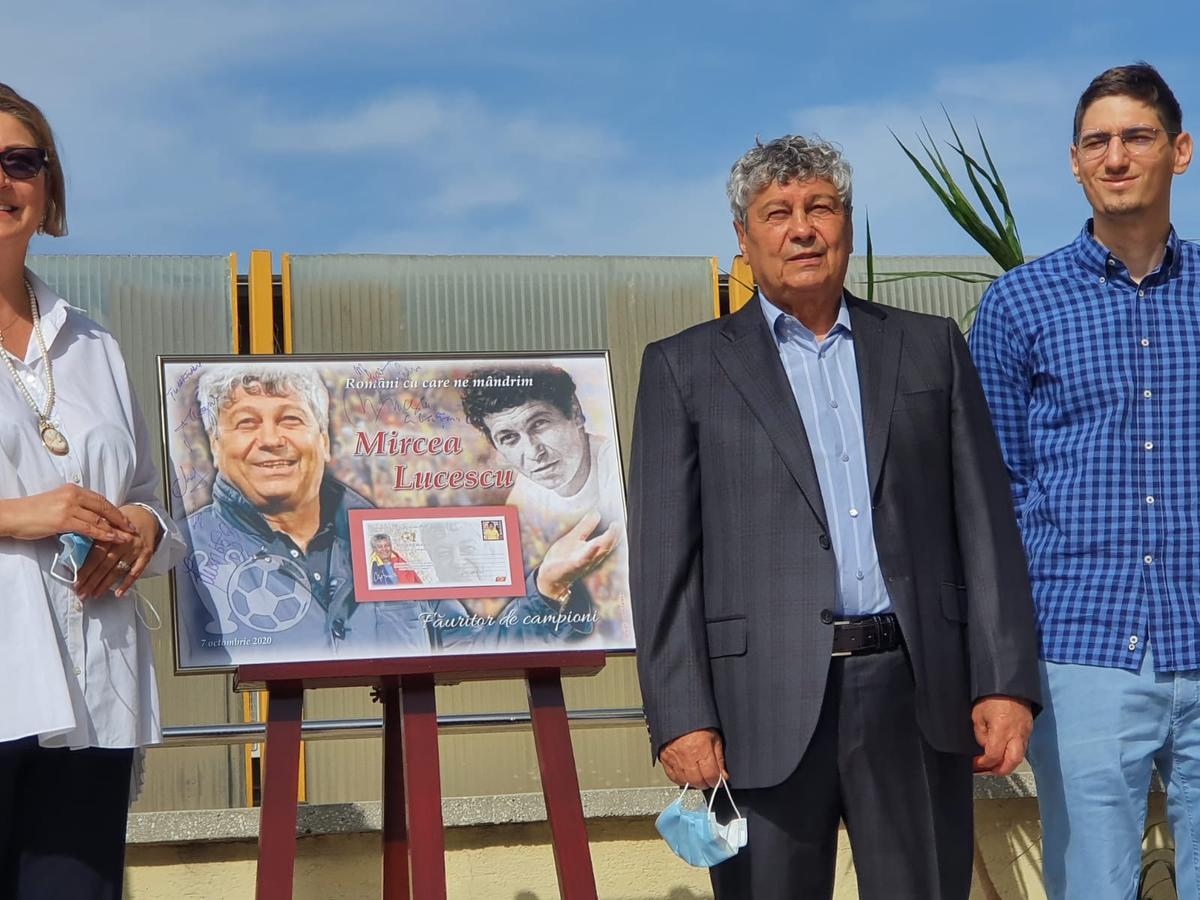 Mircea Lucescu are timbru de la Romfitelia