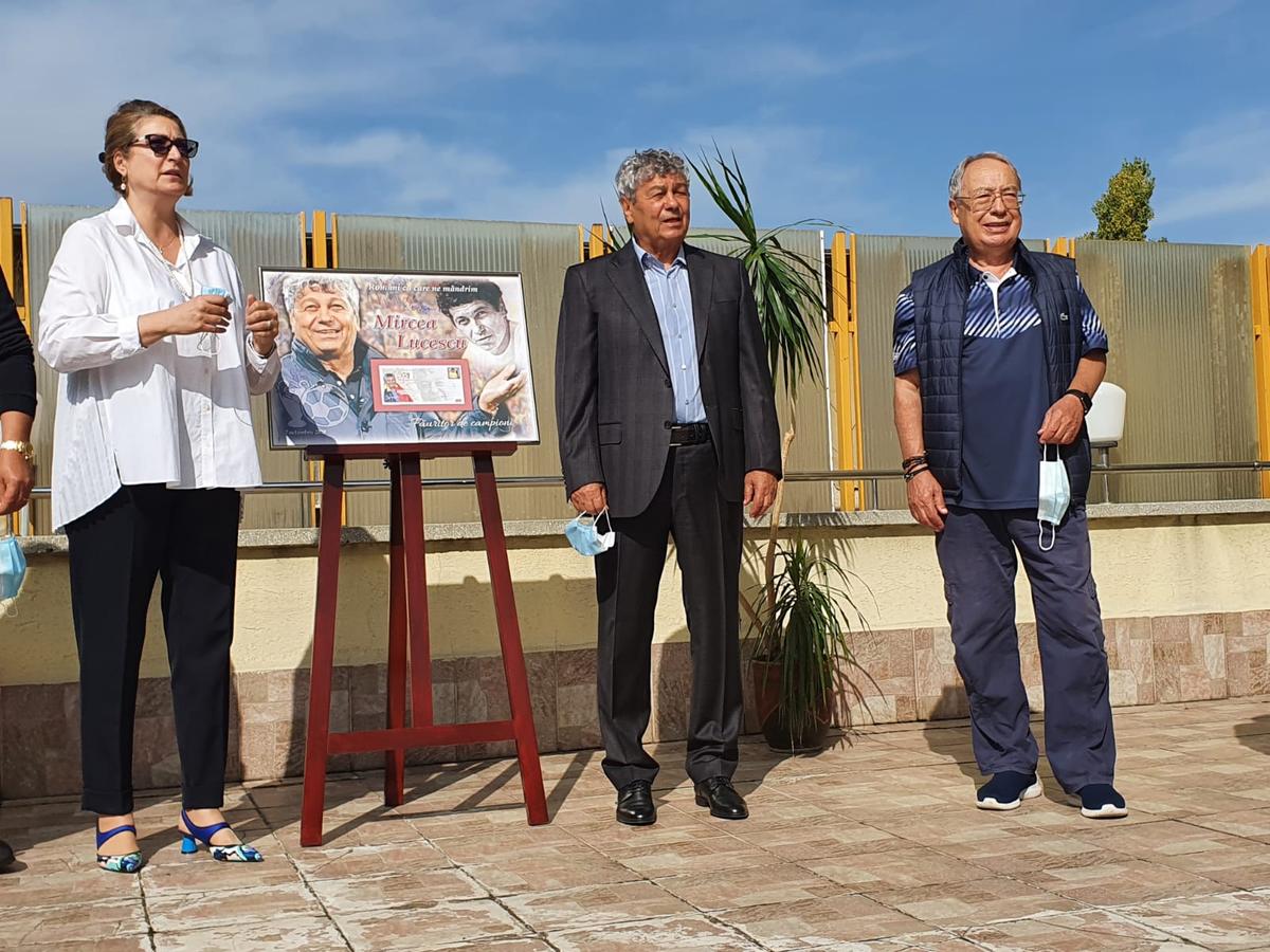 Mircea Lucescu are timbru de la Romfitelia