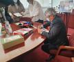 VIDEO + FOTO Moment inedit pentru Mircea Lucescu! Antrenorul a primit un timbru: „Reînvie întreaga atmosferă din anii precedenți”