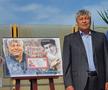 VIDEO + FOTO Moment inedit pentru Mircea Lucescu! Antrenorul a primit un timbru: „Reînvie întreaga atmosferă din anii precedenți”