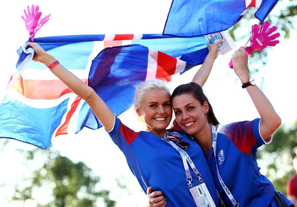 Islanda - România, fără cele mai sexy fane din Europa