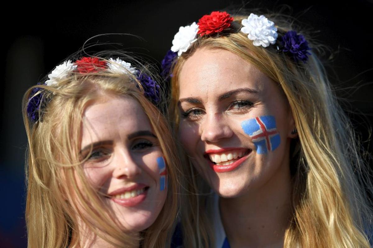 FOTO Islanda - România, fără cele mai sexy fane din Europa! Femeile din Islanda au întors toate privirile la ultimele două turnee finale
